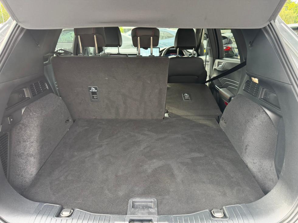 Ford Kuga Photo 738f8d42-9d25-4b3e-a205-aef97e9c76a5.JPEG