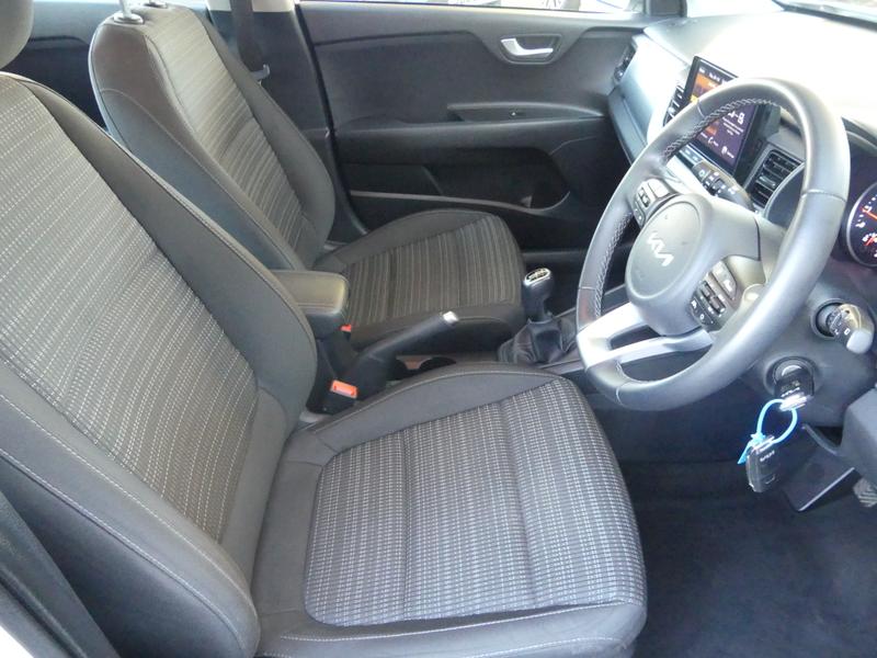 Kia Stonic Photo 738fa629-a0f4-462e-9b3a-4c3a6aee45a5.jpg