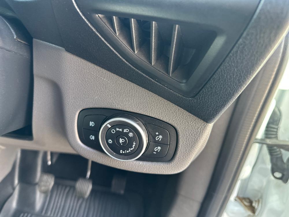 Ford Transit Connect Photo 7395cffd-0df4-4a13-8dd1-2117d5a2542a.jpg