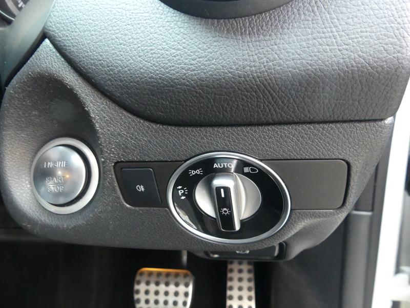 Mercedes-Benz CLA Photo 73ba415e-f867-4a6e-8268-362bdc817736.jpg
