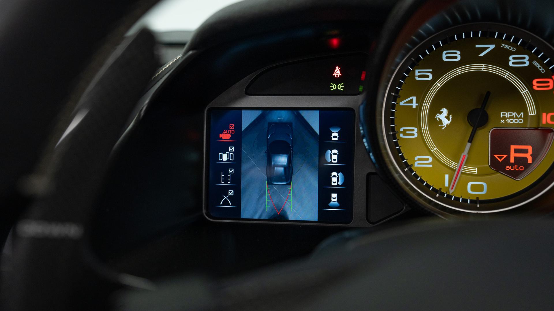 Ferrari 812 Photo 73c17aa7-4518-4b23-9c3c-655c60df9506.jpg