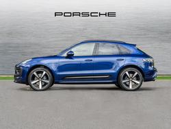 PORSCHE Macan Photo 5