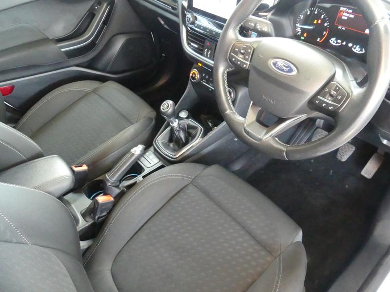 Ford Fiesta Photo 73d2d7c6-5f80-4422-a4e8-92c453e8f121.jpg