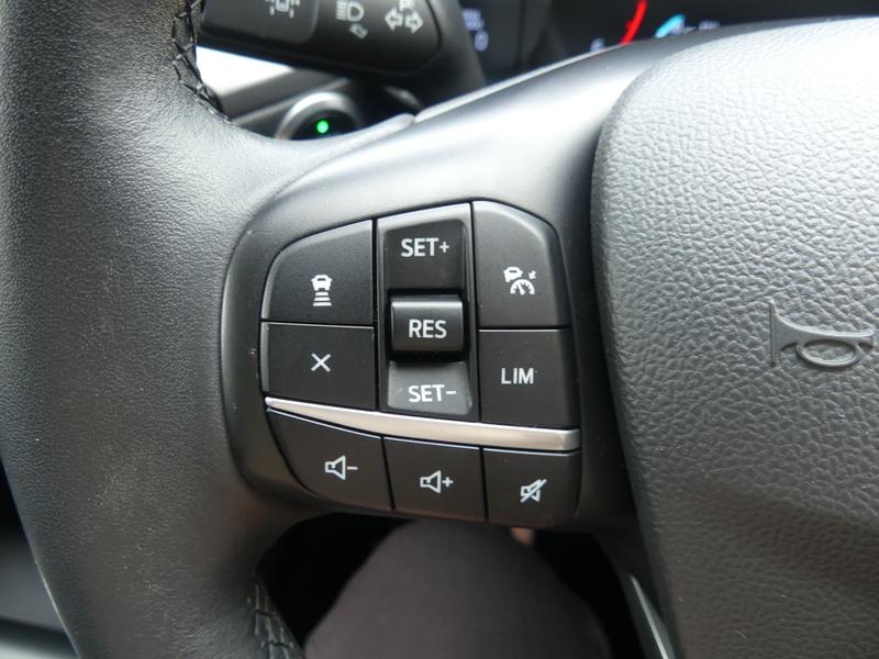 Ford Kuga Photo 73dfbb06-0884-411f-9eb0-a1817ce457a3.jpg