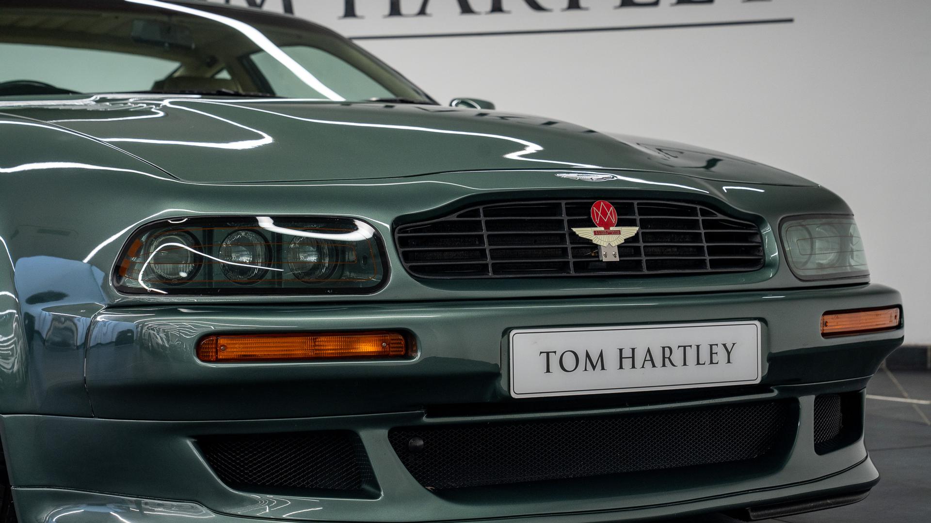 Aston Martin V8 Vantage Photo 73e31d81-96f2-43be-a44c-0ca7cff51596.jpg