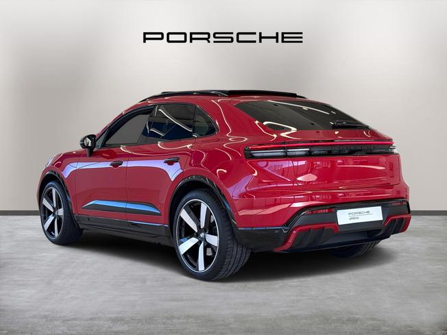 PORSCHE Macan Photo 5