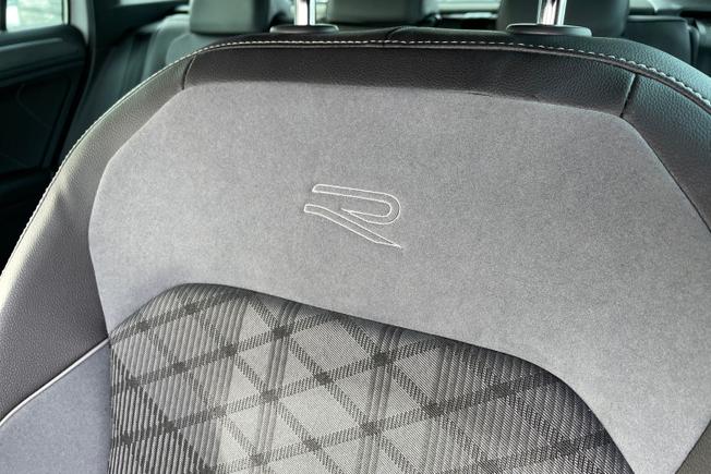 VOLKSWAGEN Tiguan Photo 44