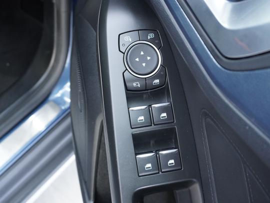 Ford Focus Photo 741164ec-9e2e-411f-a4d0-cf59f858b2aa.jpg
