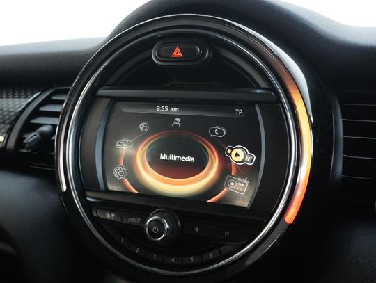 MINI Hatch Photo 741ed9fe-d31f-436d-9016-646eea5e27ca.jpg