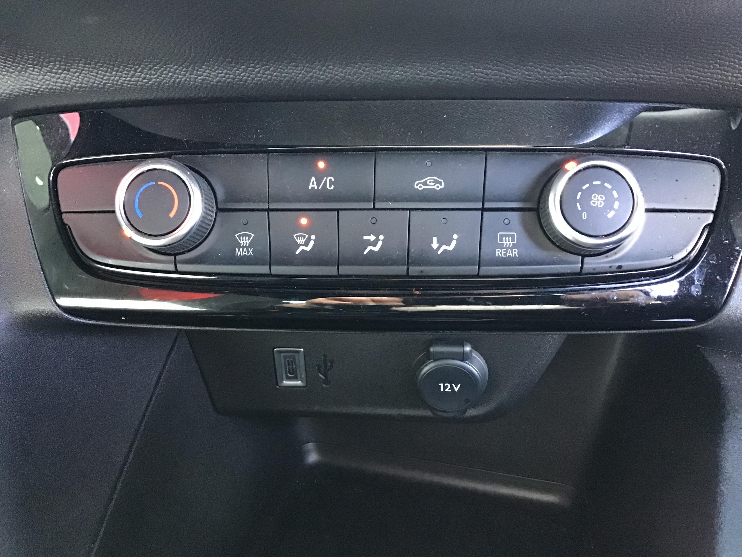 Vauxhall Corsa Photo 20