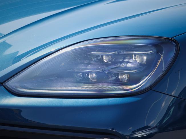 PORSCHE Cayenne Photo 9