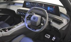 Peugeot 5008 Photo 2