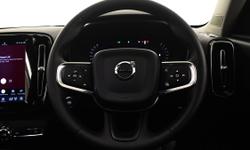 Volvo XC40 Photo 7