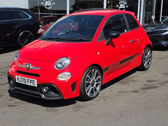 Abarth 595 Photo 74330ead-d363-40e2-a421-7dc5f79b4e32.jpg
