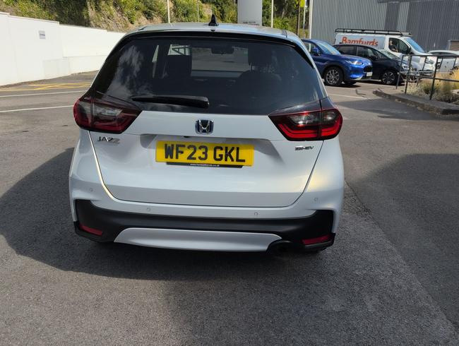 Honda Jazz Photo 7440eb22-bb17-4c70-a9a0-a853cb816189.jpg
