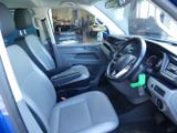 Volkswagen Transporter Shuttle Photo 12