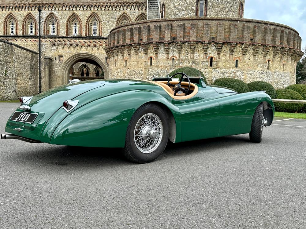 Used Jaguar XK120 1JYU 5