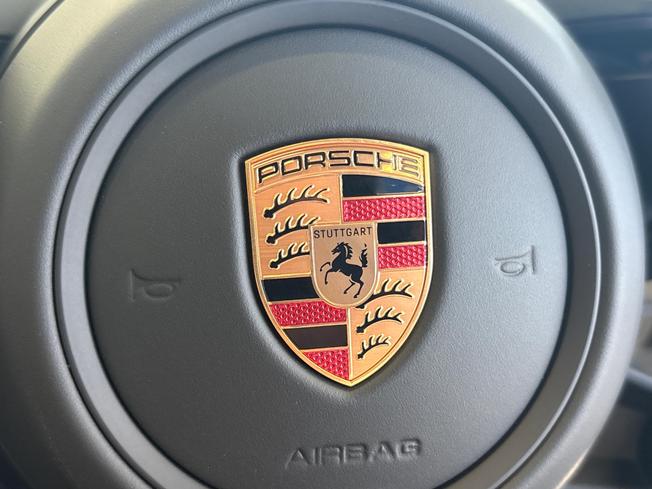 PORSCHE 911 Photo 40