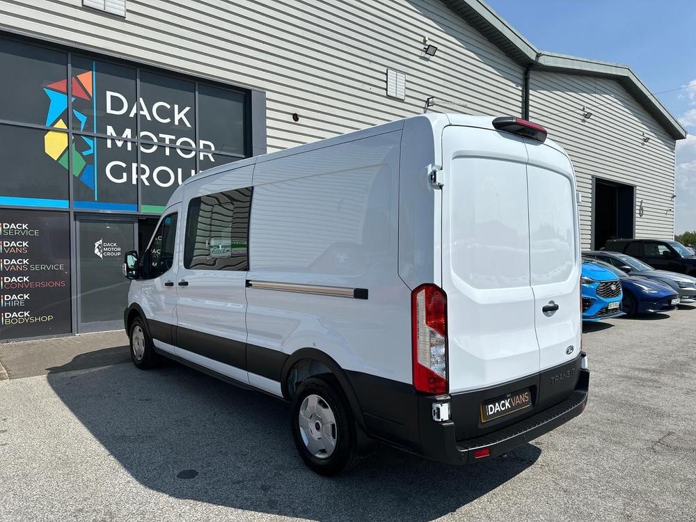 Ford Transit Trend Photo 7450a5f2-39fa-4589-b1a7-b9b87804e190.jpg