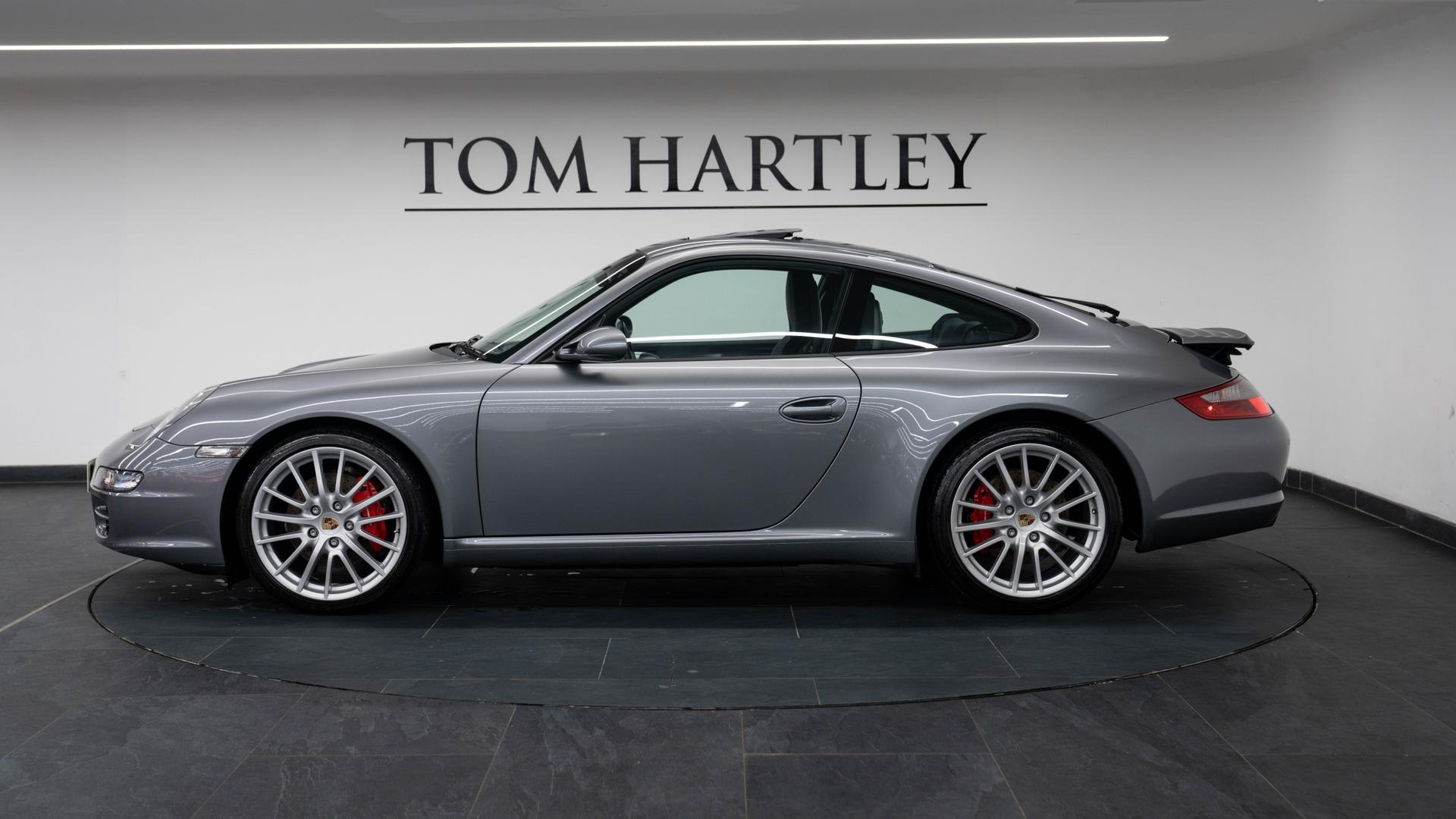 Porsche 911 Photo 74519e42-f9e3-42d2-8b00-3469eac78a1b.jpg