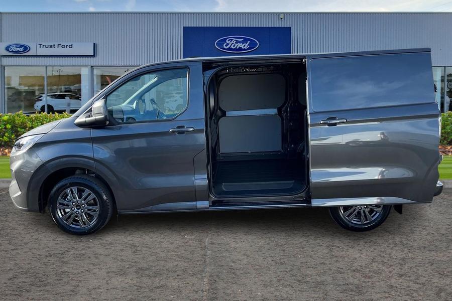 Ford TRANSIT CUSTOM Photo 7463a588-eb22-41d5-a8f6-de35fb3cbfbd.jpg