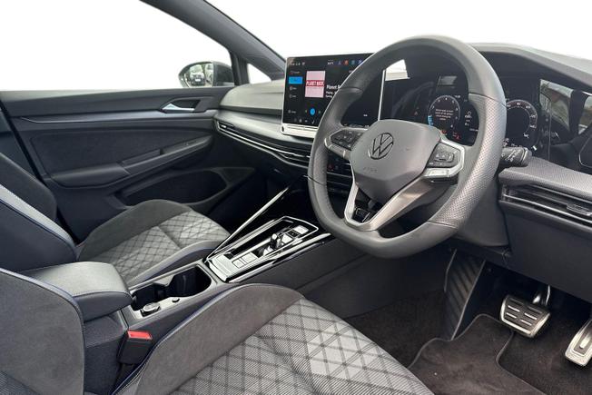 VOLKSWAGEN Golf Photo 8