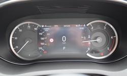 Jaguar E-PACE Photo 12