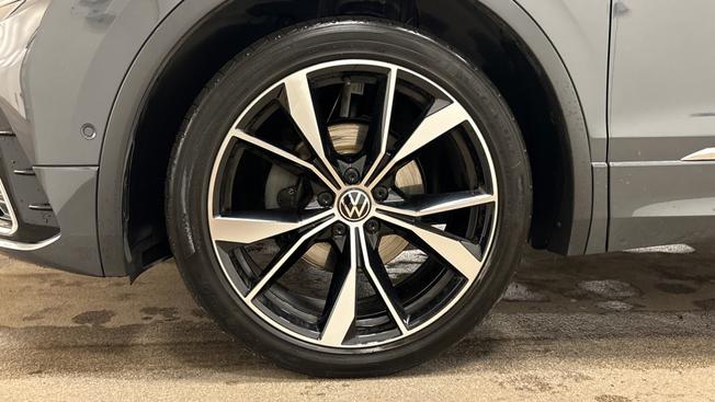 Volkswagen Tiguan Photo 5