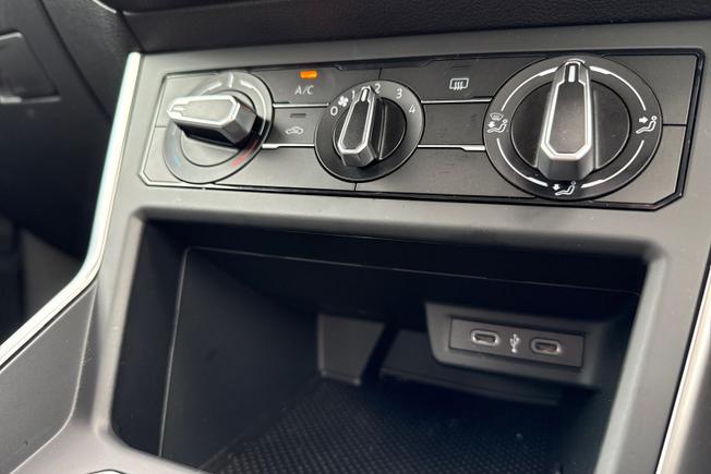 Volkswagen Polo Photo 36