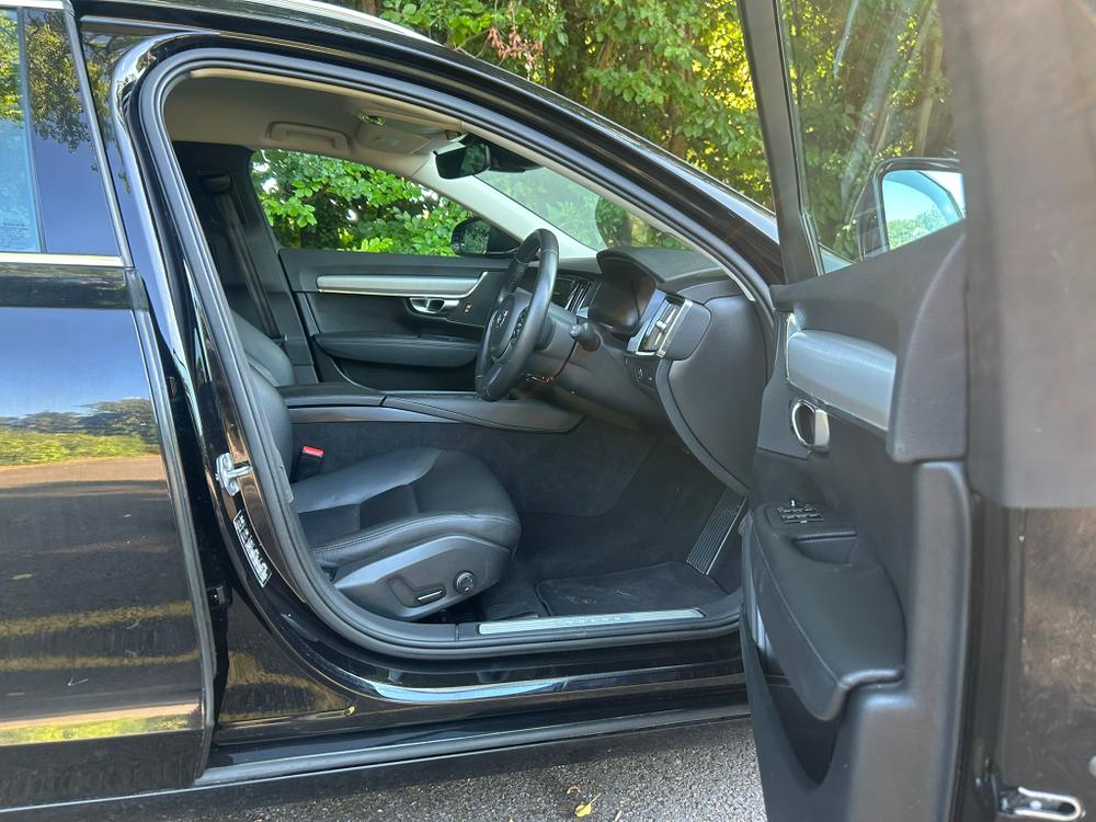 Used Volvo V90 YP18AHU 18