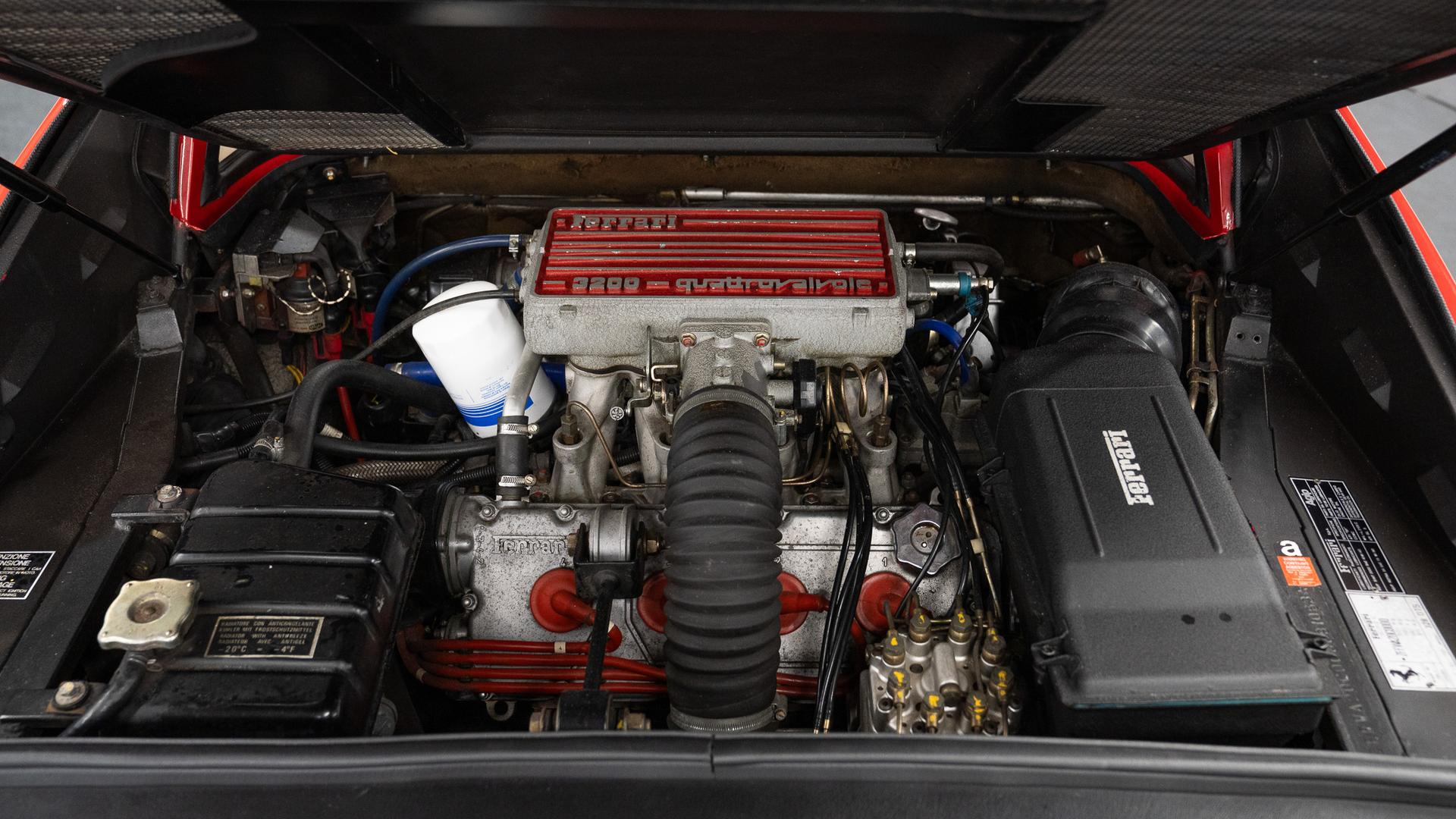 Ferrari 328 Photo 74c4963e-d20e-4b42-aadf-62f911e71fc7.jpg