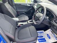 Ford Focus Photo 9