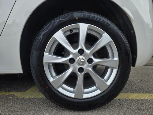 Vauxhall Corsa Photo 74cdf1e9-2b0b-47a1-87bb-6401c87fb4dc.jpg