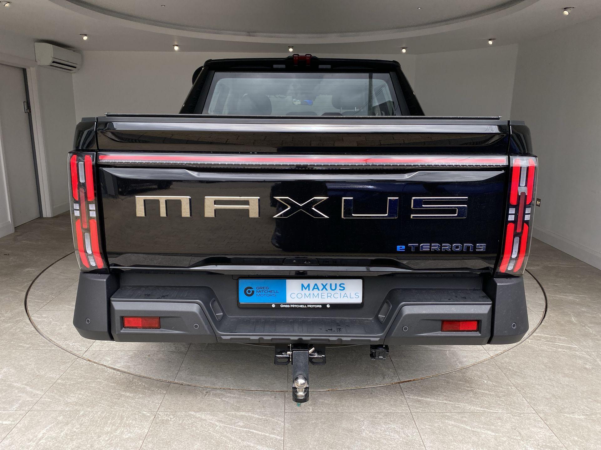 2026 MAXUS TERRON 9 E 325kW Premium Double Cab Pickup 102kWh Auto - vehicle photo 6 for sale on PureCar