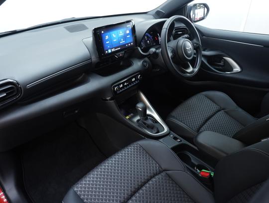 Mazda 2 HYBRID Photo 74e000f0-80bb-4198-a44e-d8838f4061d9.jpg