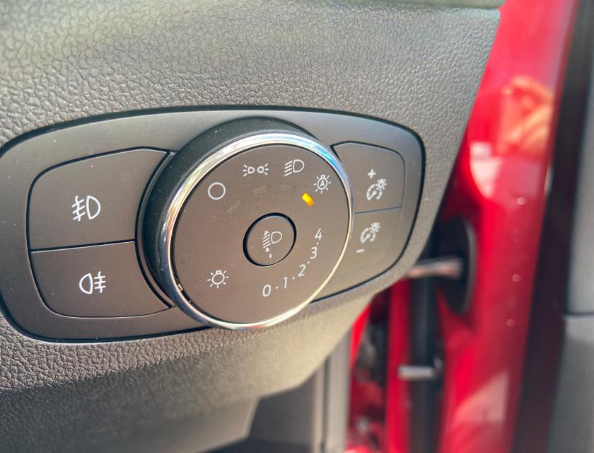 Ford Focus Photo 74ec2fe5-242b-4ca5-8836-97c9fdcb07cd.jpg
