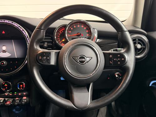 MINI Hatch Photo 74f3a206-5cd2-4be3-b8df-df7caa54b6c3.jpeg