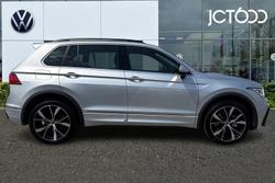 VOLKSWAGEN Tiguan Photo 4