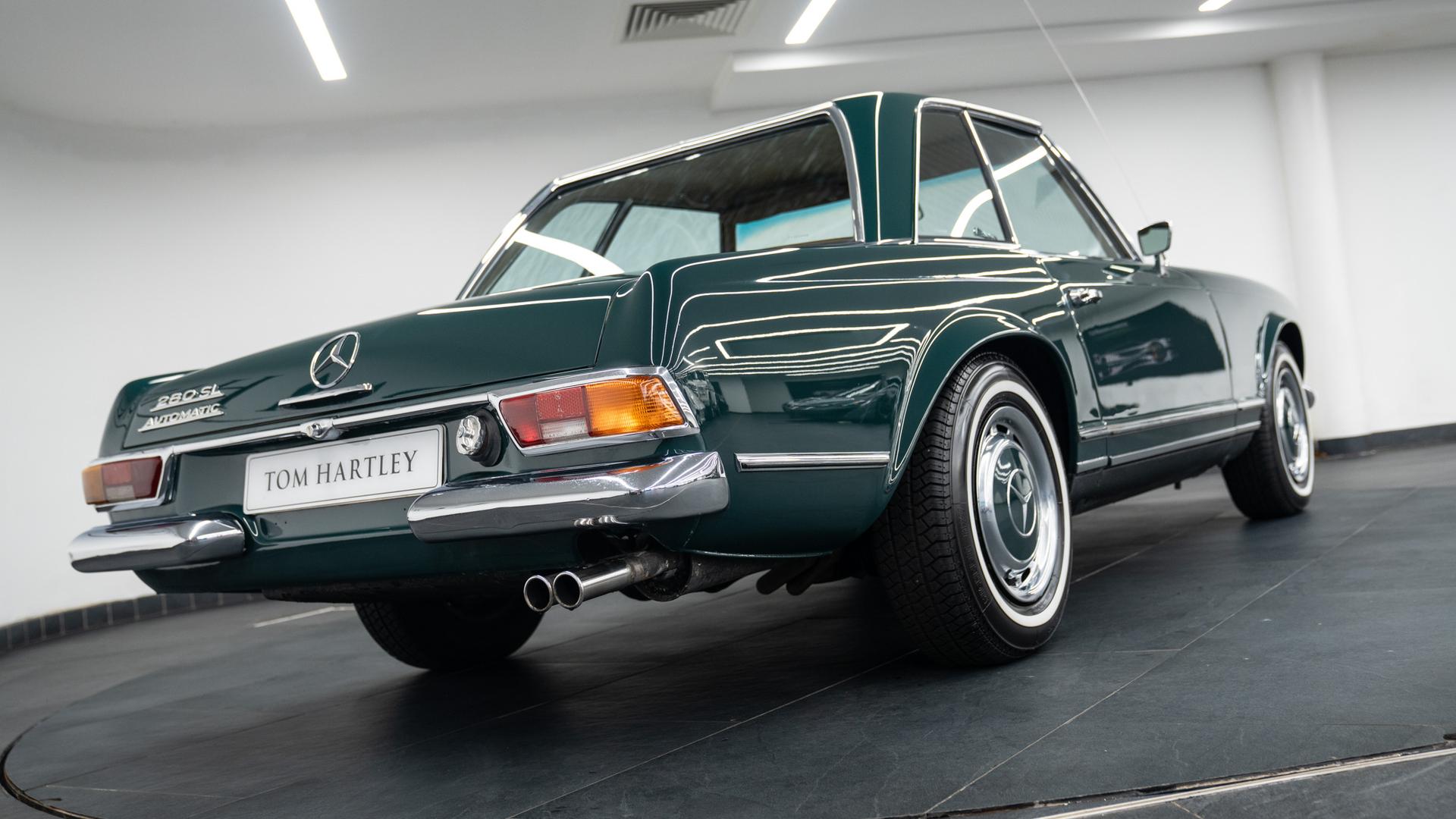 Mercedes-Benz 280 SL Photo 751872f2-ed88-4a66-982b-4438a405eb0d.jpg