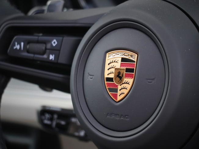 Porsche Cayenne Photo 26