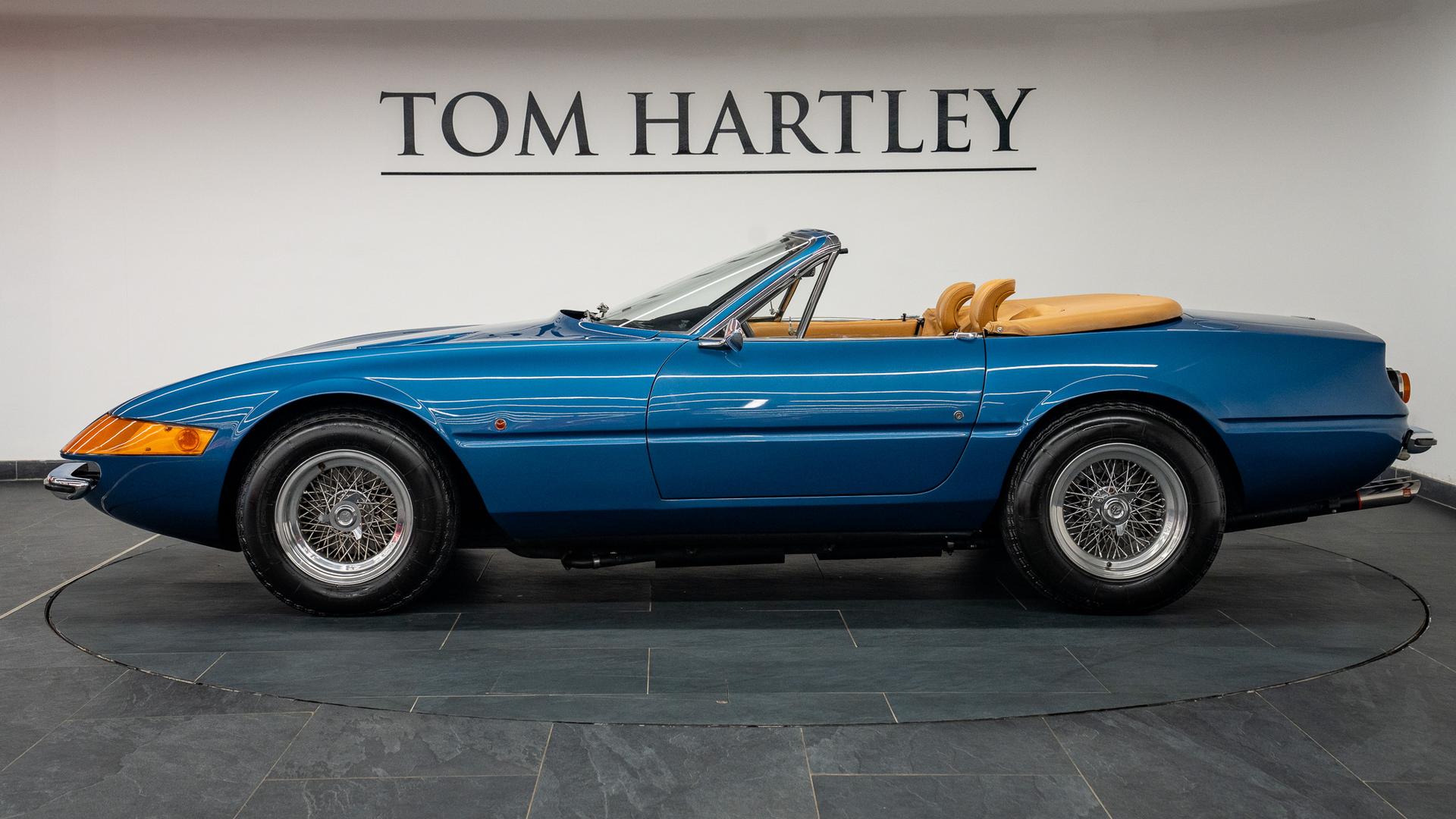 Ferrari 365 GTB/4 Daytona Photo 752c293f-f272-4271-b568-15f19d1217fc.jpg