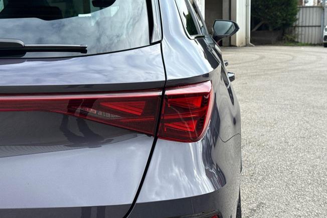 CUPRA Leon Photo 18