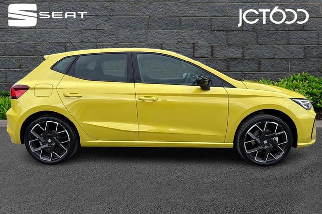 SEAT Ibiza Photo 4