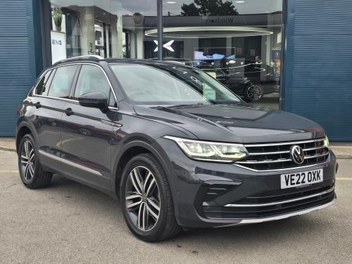 Volkswagen Tiguan Photo 75559d1e-edf8-49c4-a854-b2eb3db67f7a.jpg