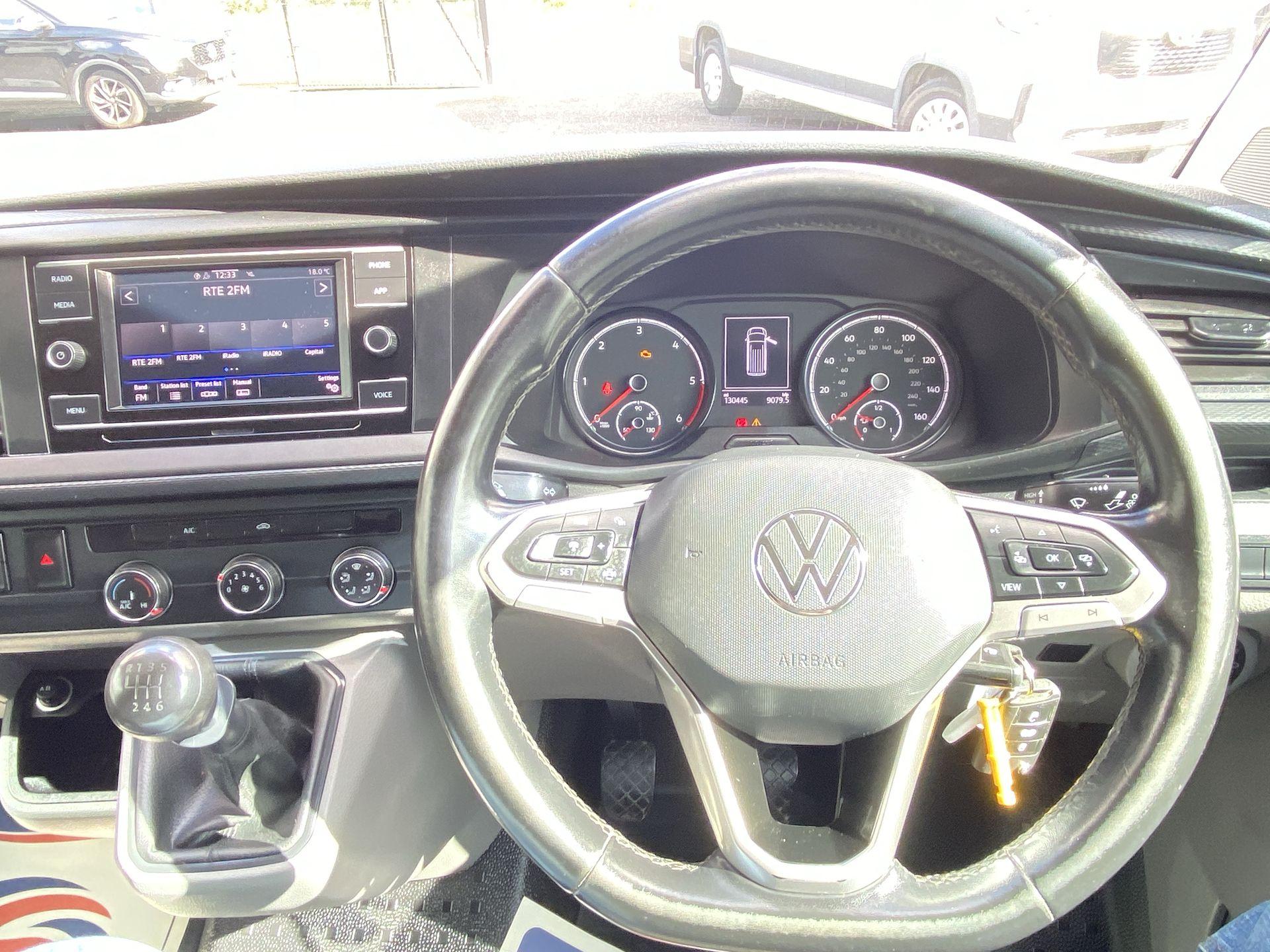 2021 Volkswagen TRANSPORTER T32 LWB 2.0 TDI 150 Highline - vehicle photo 11 for sale on PureCar