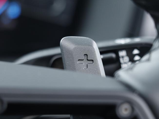 PORSCHE Panamera Photo 40