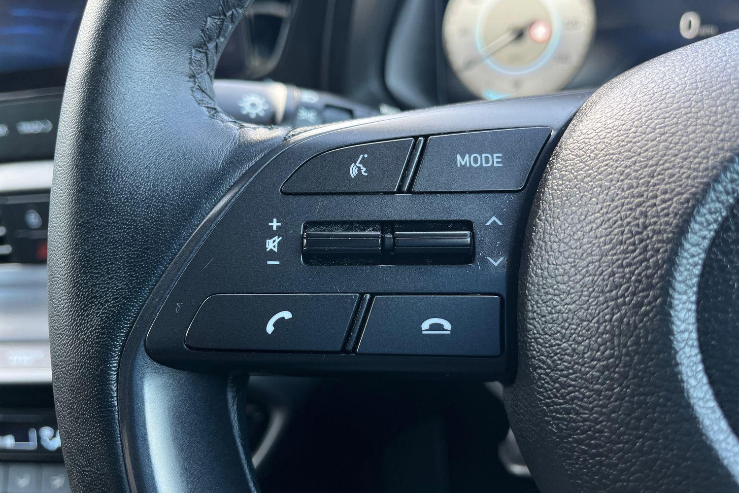 Hyundai BAYON Photo 23