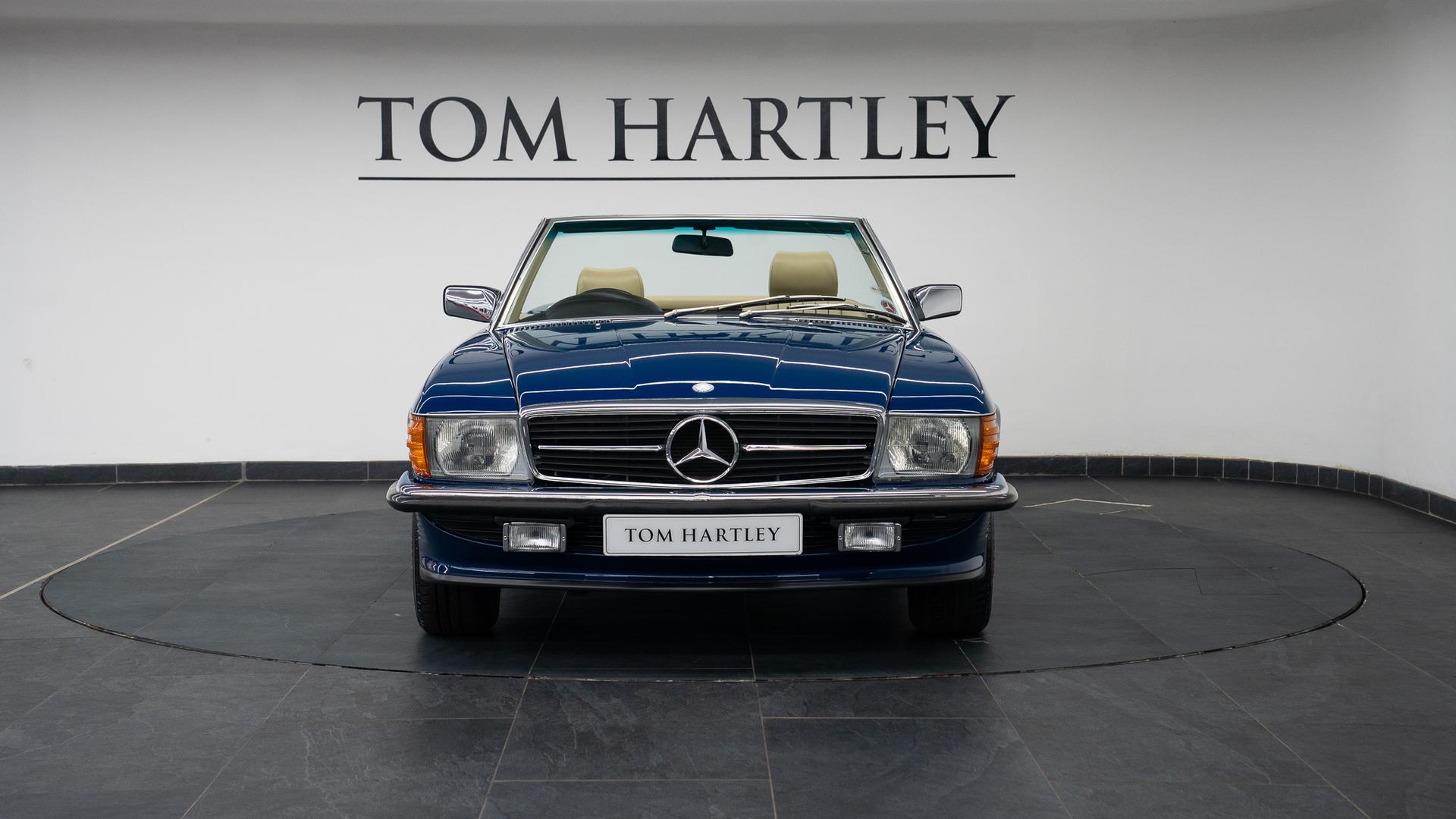 Mercedes-Benz 300 SL Photo 75730faa-bf6c-436b-ad27-032181b835bc.jpg