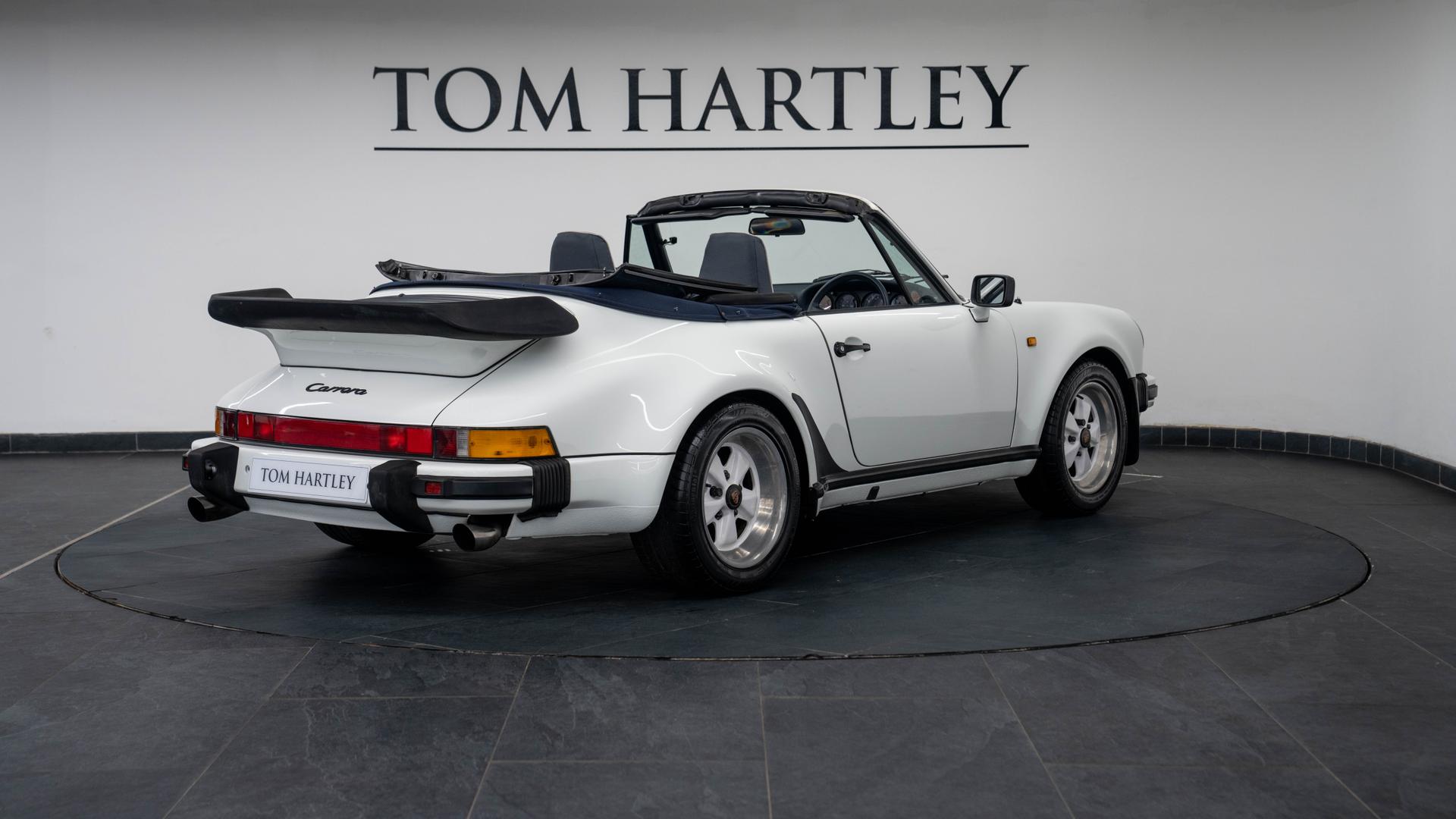 Porsche 911 Carrera Photo 7579ea86-a7e6-46ea-9084-82de1d41b6b7.jpg
