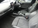 Audi A4 Avant Photo 16